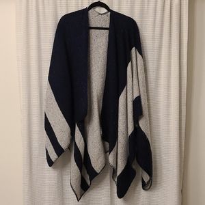 Reversible, super soft poncho